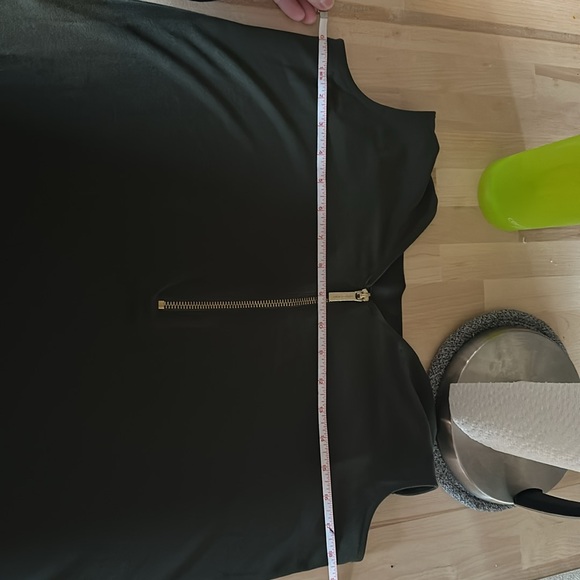 Olive Green short dress - Picture 5 of 5